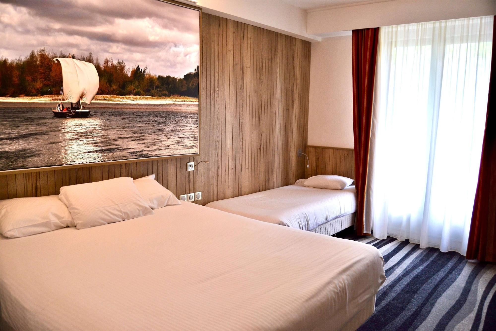 Kyriad Hotel Tours Centre Ngoại thất bức ảnh