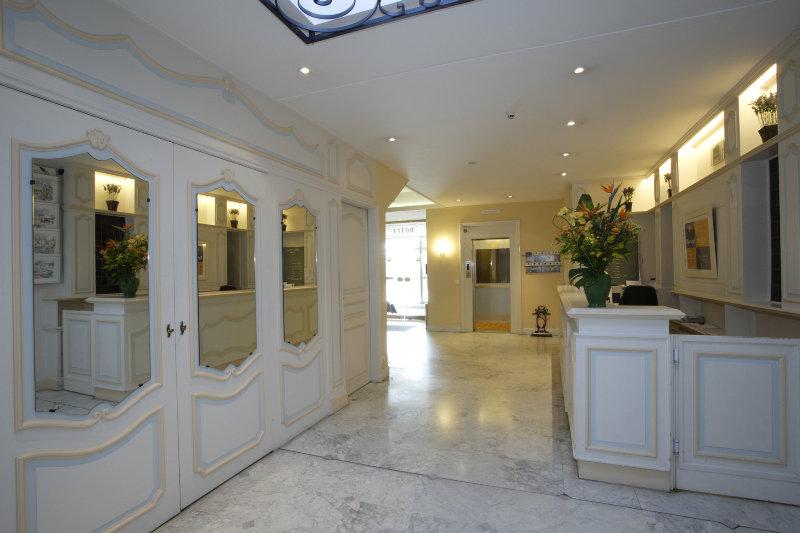 Kyriad Hotel Tours Centre Ngoại thất bức ảnh