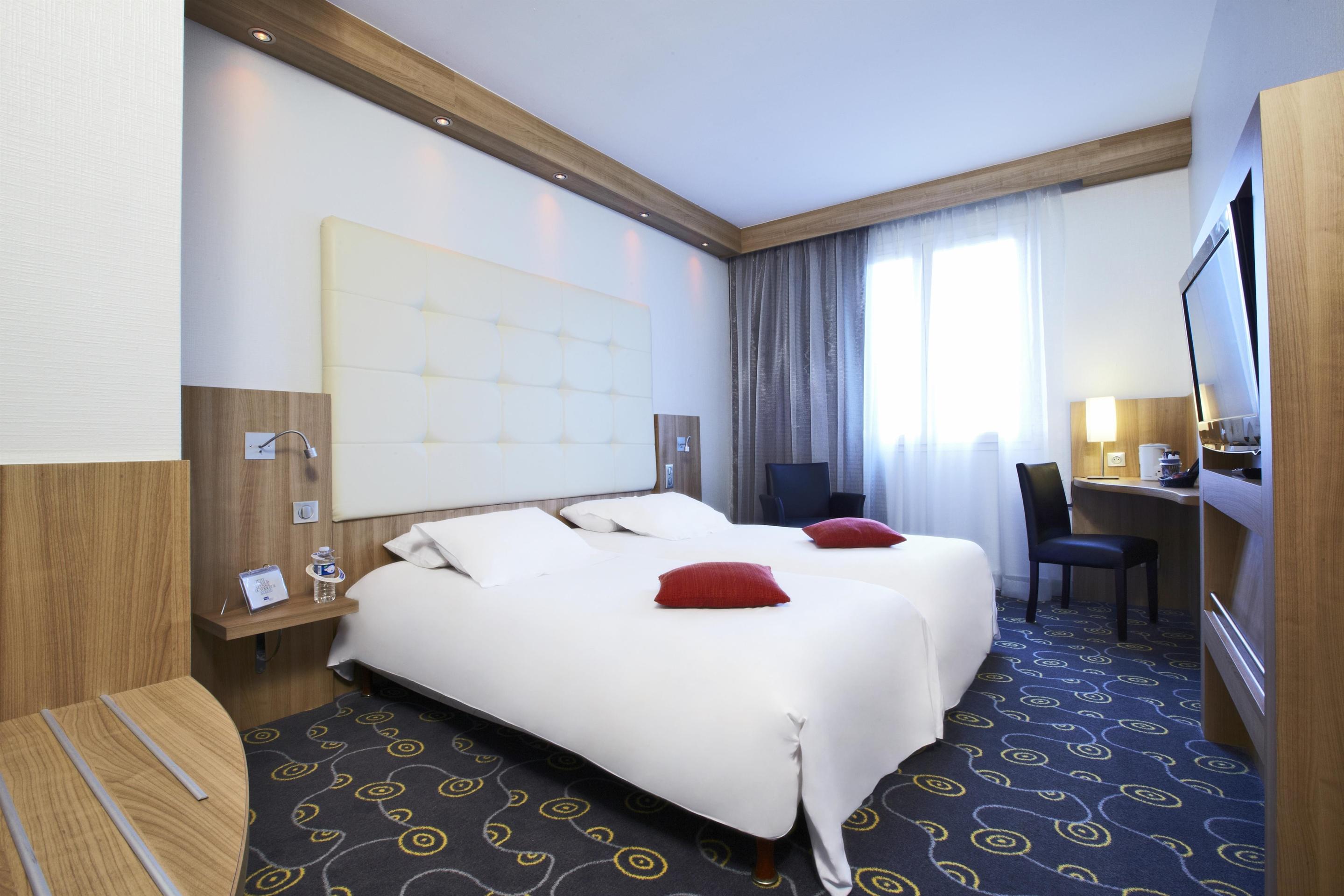 Kyriad Hotel Tours Centre Ngoại thất bức ảnh