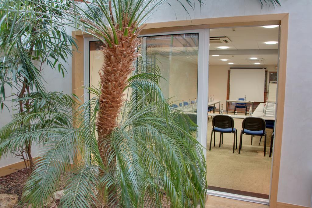 Kyriad Hotel Tours Centre Ngoại thất bức ảnh