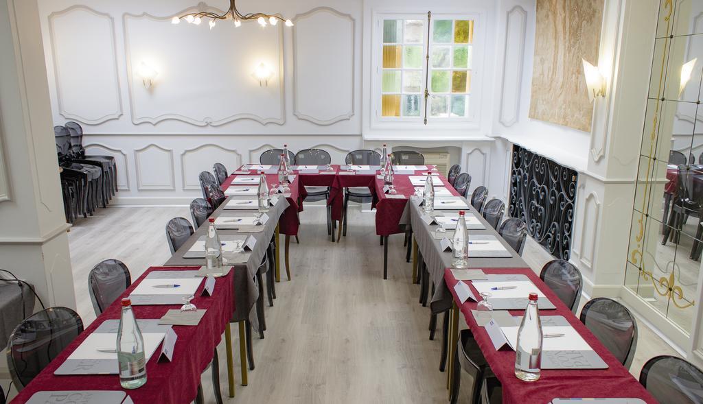Kyriad Hotel Tours Centre Ngoại thất bức ảnh